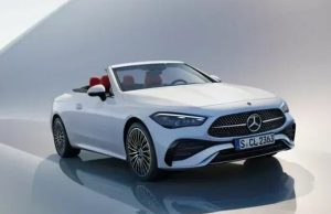 Η Mercedes αποκάλυψε και την CLE Cabriolet