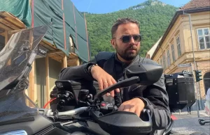 Ηλίας Βρεττός: Τροχαίο με τη μηχανή του στη Γλυφάδα – «Τη γλίτωσα φτηνά»