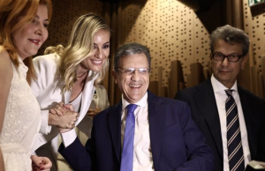Μελέτη, Αυτιάς και πάει λέγοντας: Τελικά με τι κριτήρια επιλέγονται οι υποψήφιοι ευρωβουλευτές;