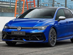 Το νέο VW Golf R ίσως είναι το τελευταίο με κινητήρα βενζίνης