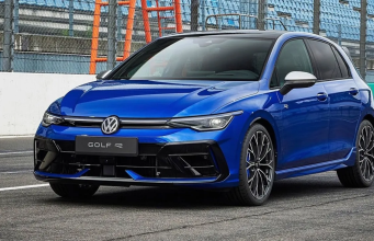 Το νέο VW Golf R ίσως είναι το τελευταίο με κινητήρα βενζίνης